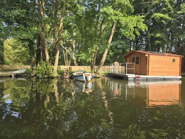 YachtCharter in Nort-sur-Erdre - Custom Made Barge  auf SamBoat
