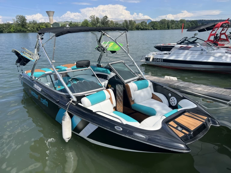 Ein Masterkraft X25 mieten in Saint-Germain-au-Mont-d'Or