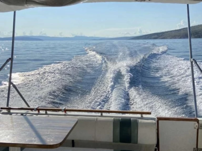 Vermietung Motorboot Sea Ray mit Führerschein