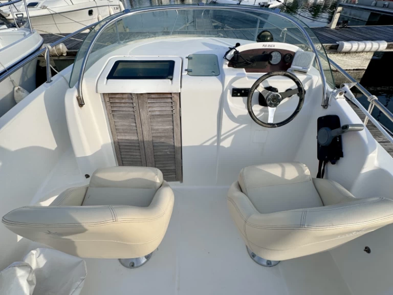 Motorboot mieten in Lézardrieux zum besten Preis