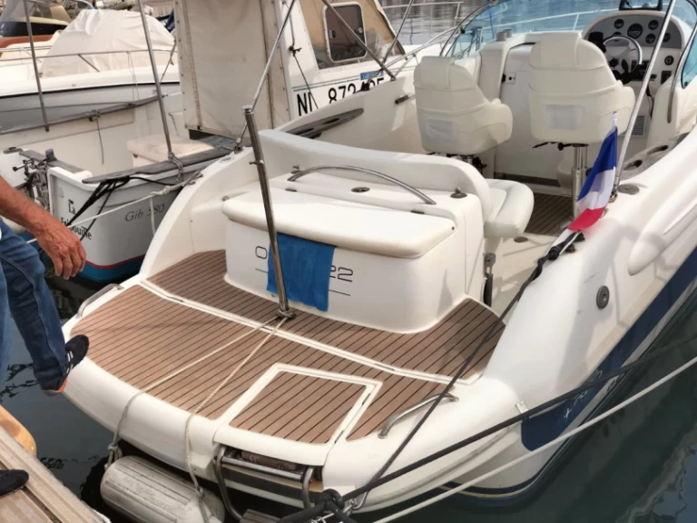 Ein Rio Rio 750 Cabin Cruiser mieten in Cannes