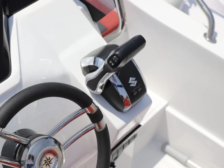 Motorboot mit oder ohne Skipper Okiboats mieten in l'Escala