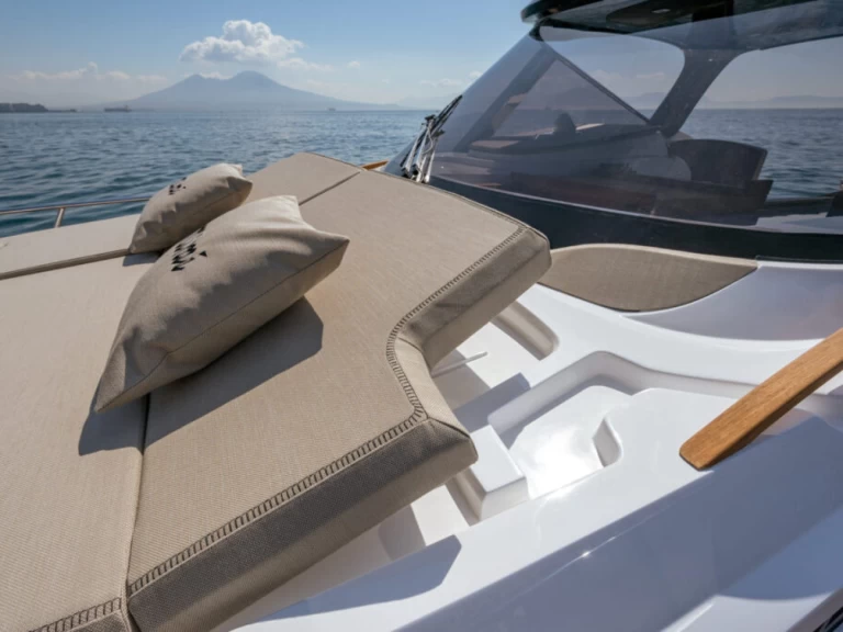 Motorboot mit oder ohne Skipper CANTIERE NAUTICO MIMI' mieten in Sorrent