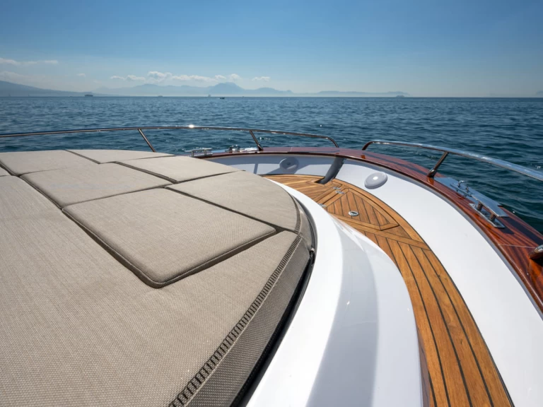 Vermietung Motorboot CANTIERE NAUTICO MIMI' mit Führerschein