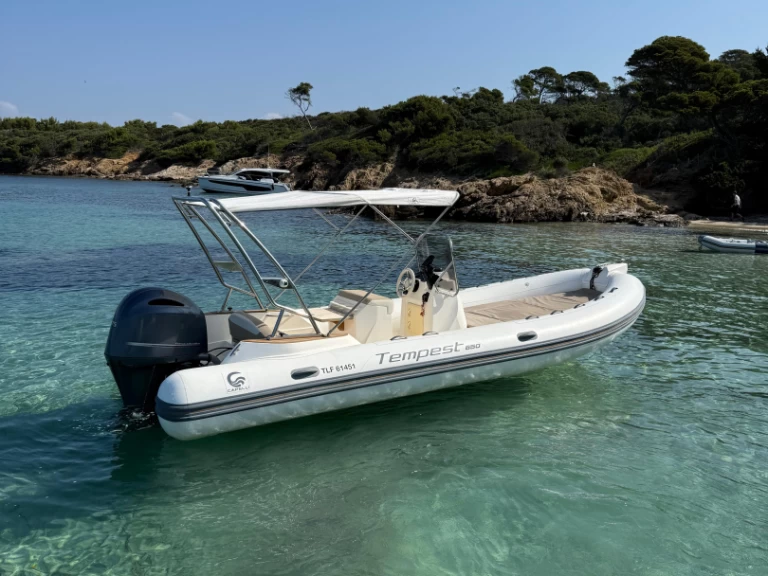 Schlauchboot mieten in Gapeau - sportis MC56