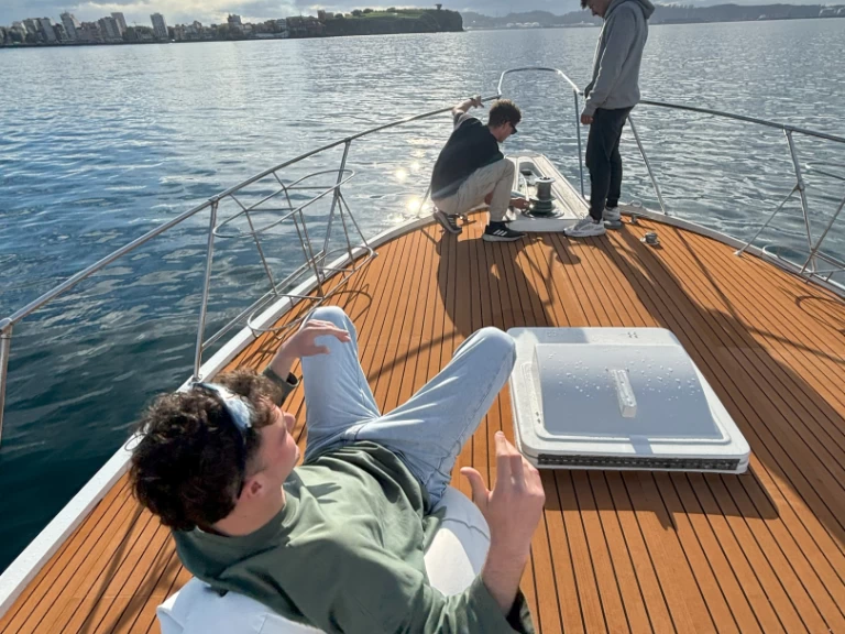 Hatteras Hatteras 46 convertible mieten Gijón