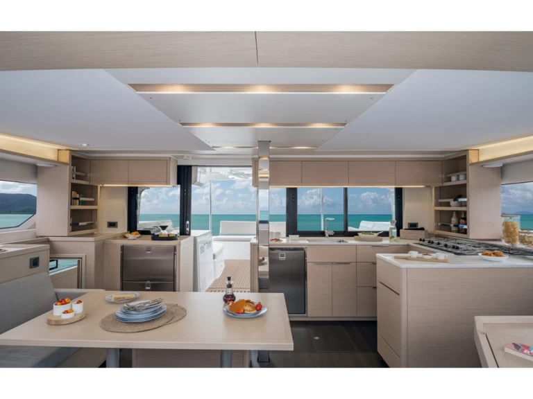 YachtCharter in Hyères - Lagoon Lagoon 46 auf SamBoat