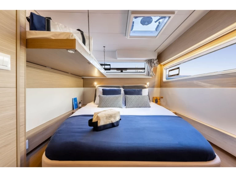 Boot mieten Hyères günstig Lagoon 43