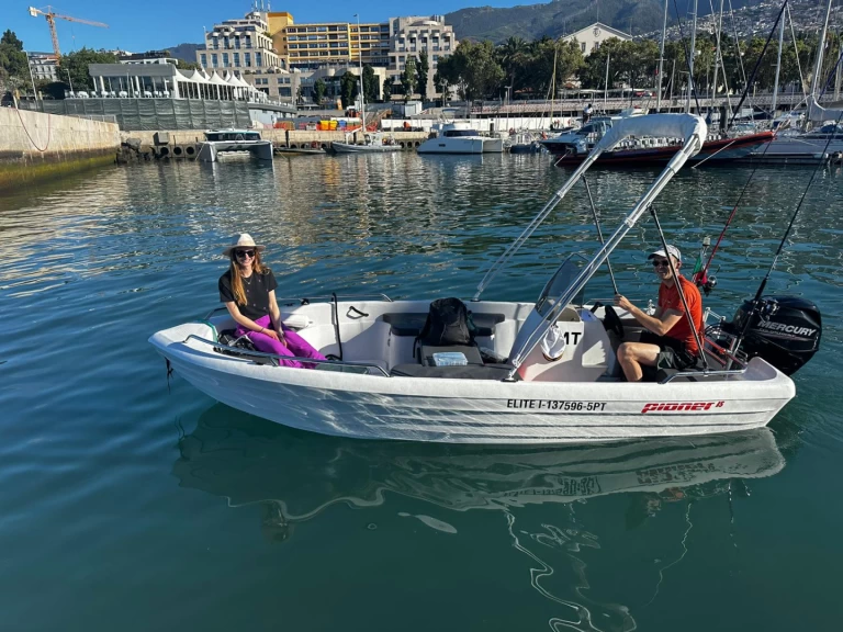 Motorboot mieten in Porto do Funchal zum besten Preis