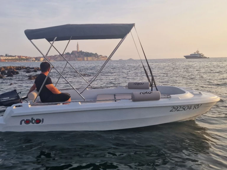 Motorboot mit oder ohne Skipper ROTO mieten in Rovinj