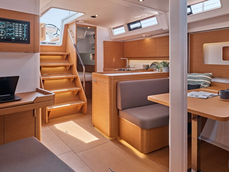 Bénéteau First 44 mieten Lavrion