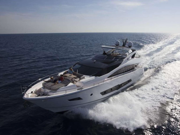 YachtCharter in Ibiza Town - Vanquish 82 auf SamBoat