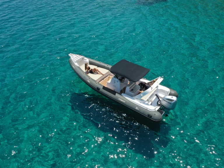 Schlauchboot mit oder ohne Skipper Italboats mieten in Latchi