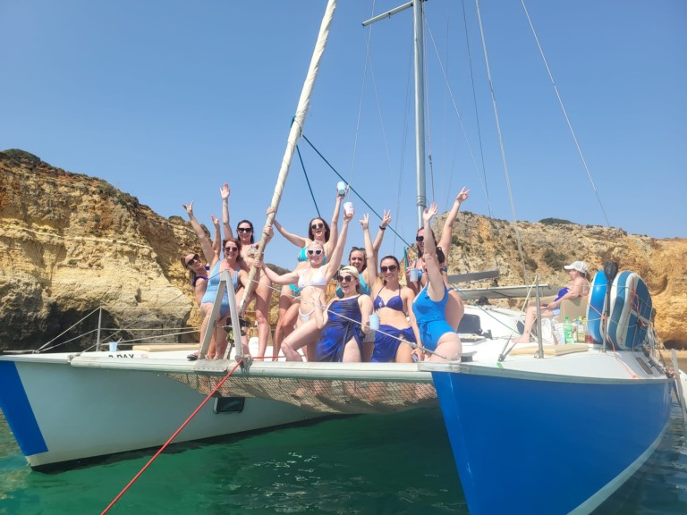 YachtCharter in Ferragudo - Fountaine Pajot Louisiane auf SamBoat