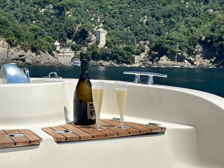 Vermietung Schlauchboot Italiamarine mit Führerschein