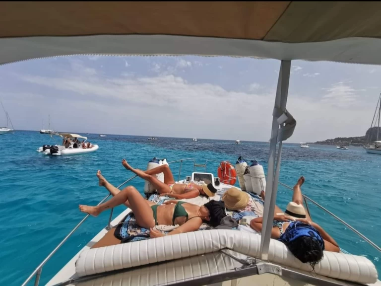 YachtCharter in Palermo - Cranchi C 8 sport  auf SamBoat