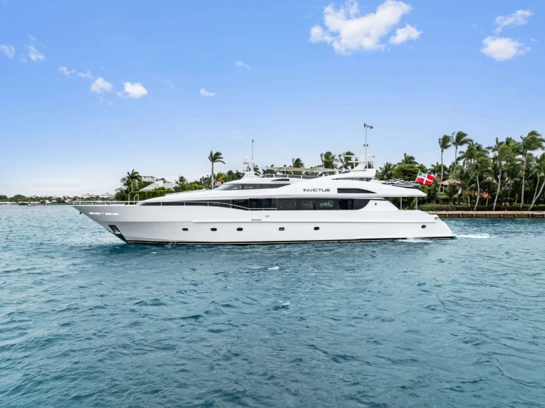 Palmer Johnson INVICTUS mieten Newport