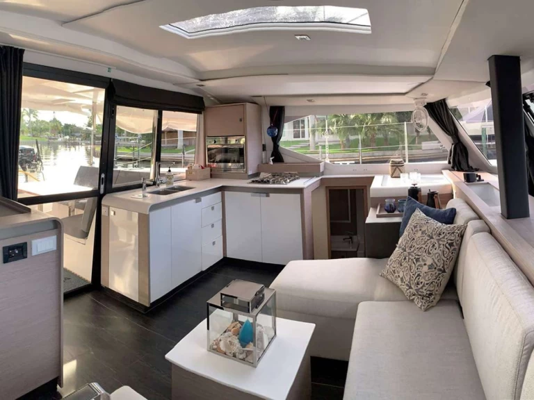 Fountaine Pajot VIVE L'AMOUR mieten Florida
