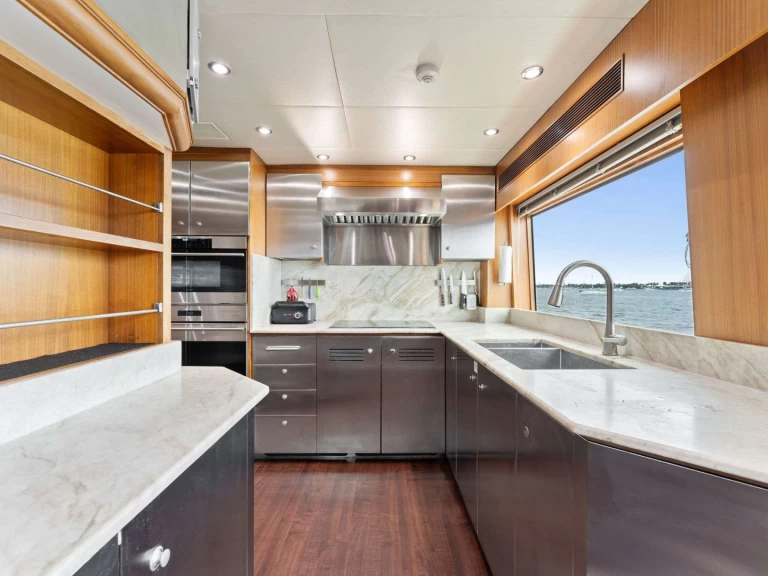 Vermietung Yacht Palmer Johnson mit Führerschein