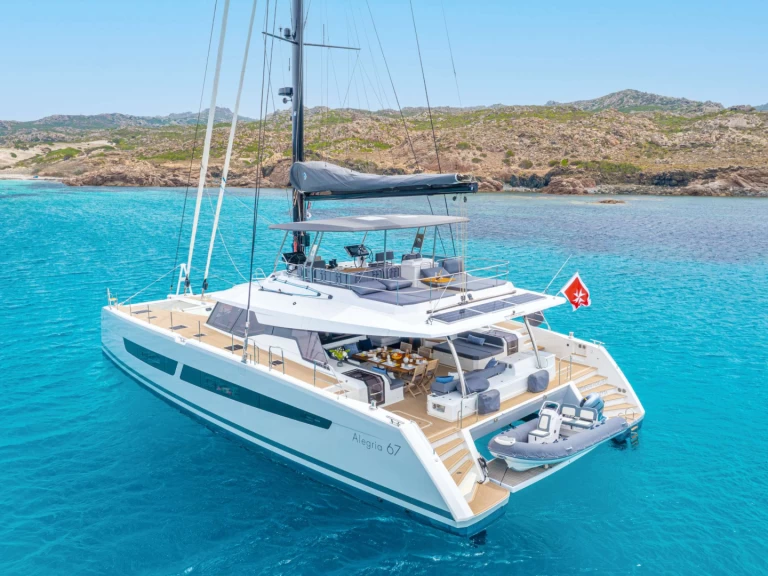 Vermietung Yacht Fountaine Pajot mit Führerschein