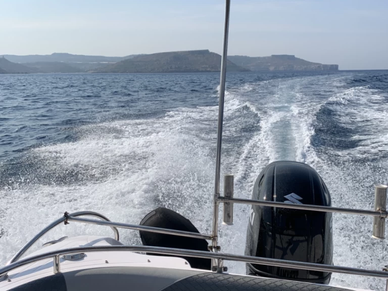 Boot mieten Tas-Sliema günstig Bluline 21 Ft Open