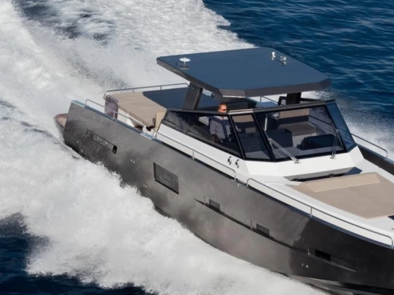 MED YACHT  Med Yacht 52 mieten Cogolin