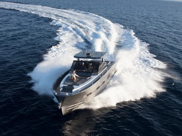 YachtCharter in Cogolin - MED YACHT  Med Yacht 52 auf SamBoat