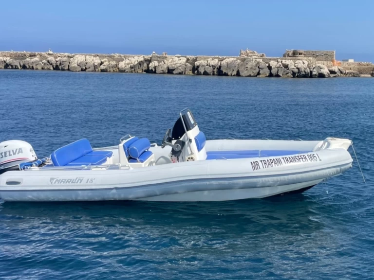 Schlauchboot mit oder ohne Skipper Marlin Boat mieten in Trapani