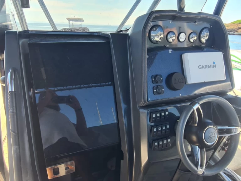 Vermietung Schlauchboot Bwa mit Führerschein