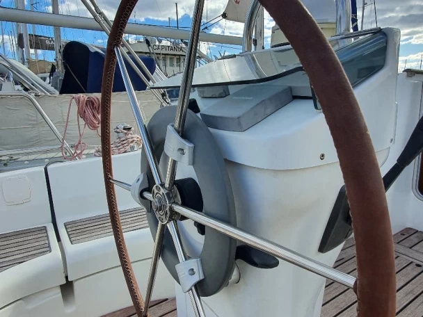 Bénéteau Oceanis 331 Clipper mieten Castelldefels