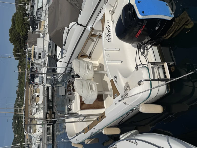 Vermietung Motorboot Jeanneau mit Führerschein