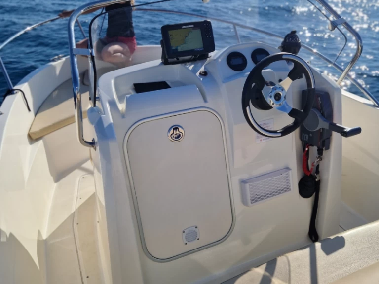 Bootsverleih Jeanneau cap-camarat 505 Style Saint-Raphaël Samboat