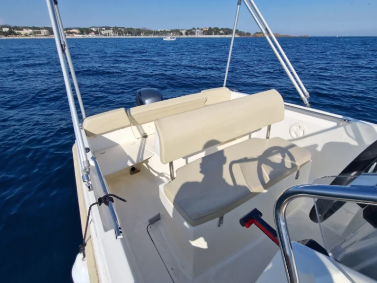 Ein Jeanneau cap-camarat 505 Style mieten in Saint-Raphaël