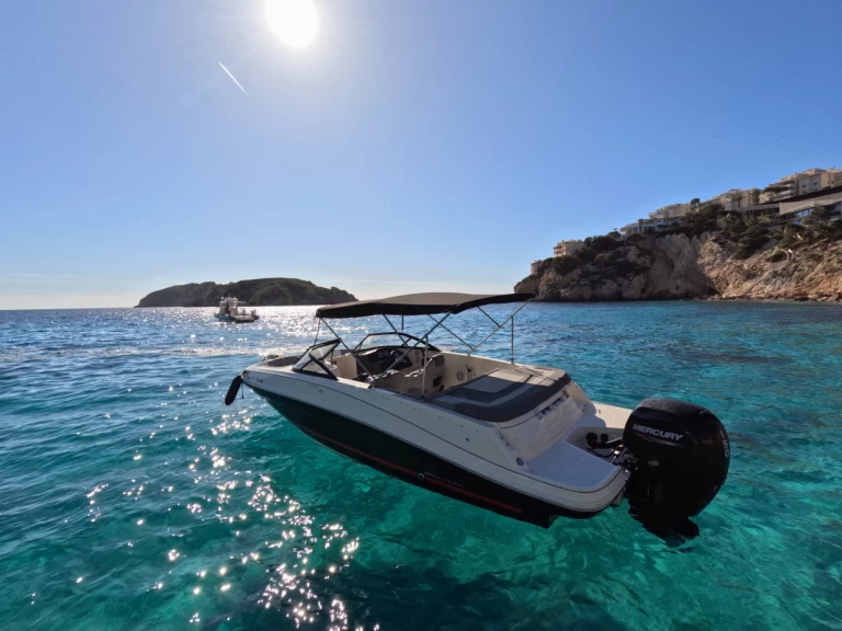 Motorboot mieten in Club Nàutic Santa Ponsa zum besten Preis