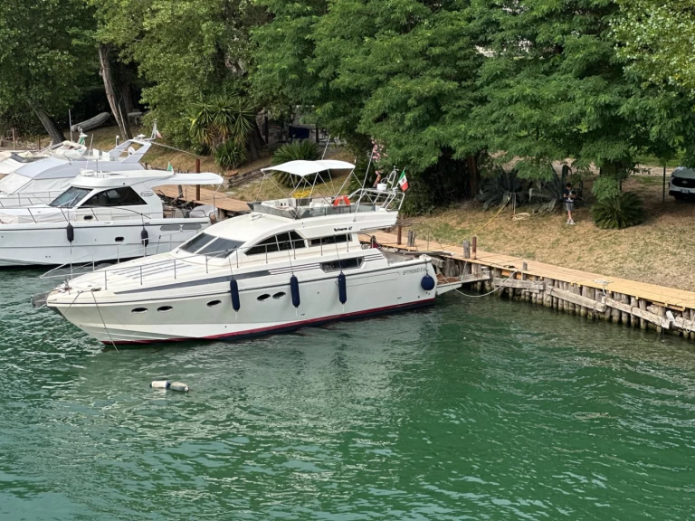 Yacht mit oder ohne Skipper Posillipo mieten in Ameglia