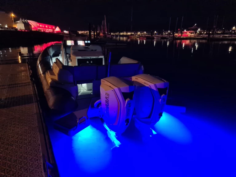 Vermietung Schlauchboot Zodiac mit Führerschein