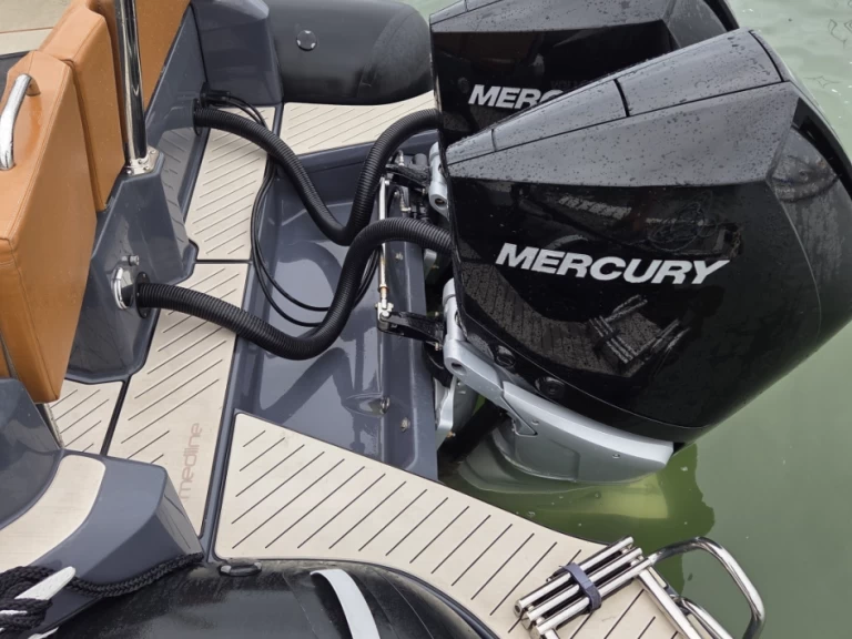 Zodiac Medline 9 mieten Les Sables-d'Olonne