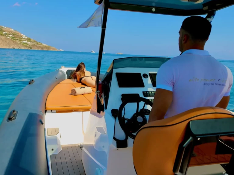 Schlauchboot mit oder ohne Skipper Seafighter mieten in Ornós