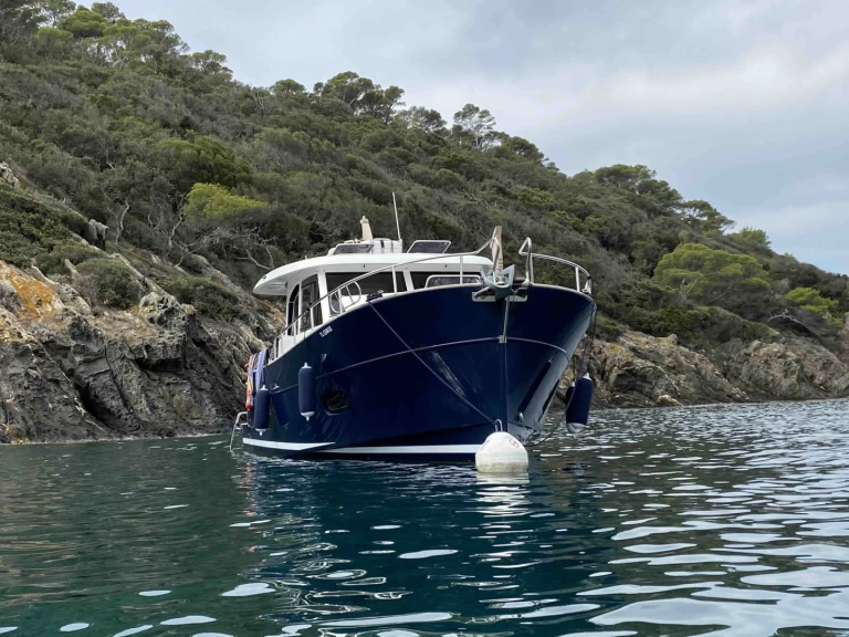 Vermietung Motorboot sasga mit Führerschein