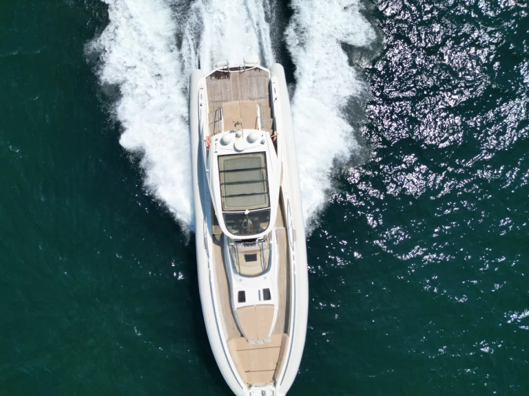 YachtCharter in Porto-Vecchio - ISOLA 63 auf SamBoat