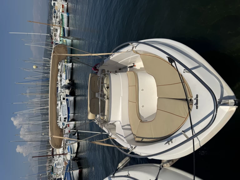 Ein Cn-Cap-Ferret B2 mieten in La Ciotat