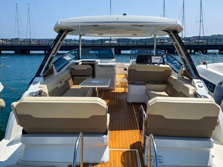 Bootsverleih Aquila Aquila 32 Pula Samboat