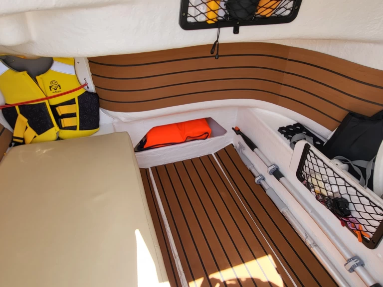 Motorboot mit oder ohne Skipper B2 Marine mieten in Annecy