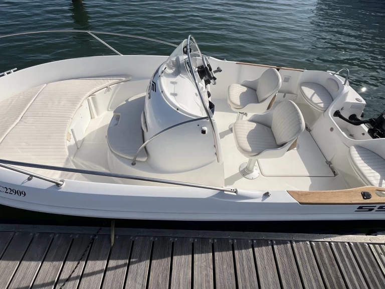 Vermietung Motorboot Bénéteau mit Führerschein