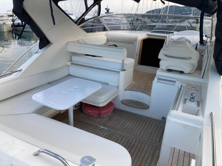 Motorboot mit oder ohne Skipper Fairline mieten in Mandelieu-la-Napoule