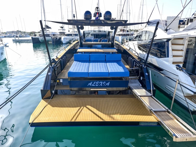 Ein Fiart Fiart Seawalker 43 mieten in Sukošan