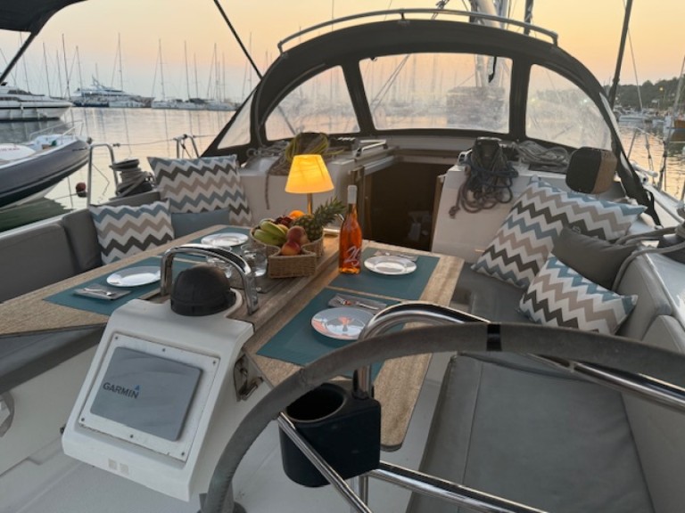 Segelboot mieten in Níkiti zum besten Preis