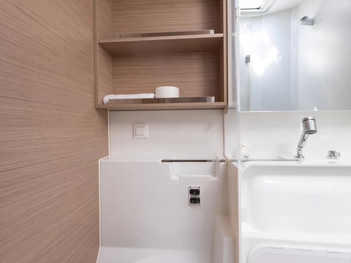 Katamaran mit oder ohne Skipper Lagoon mieten in Rogoznica