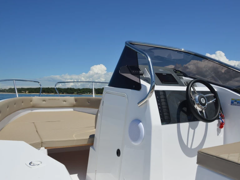 Motorboot mit oder ohne Skipper Marinello mieten in Funtana-Fontane