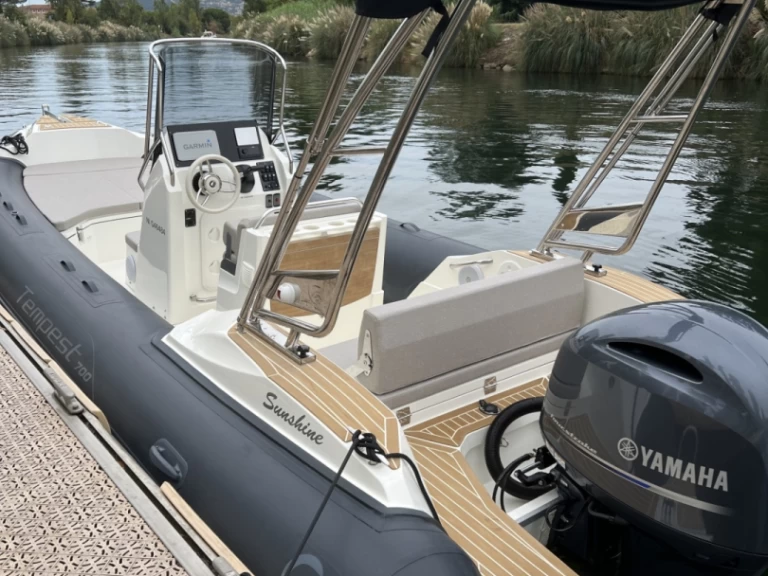 Bootsverleih Capelli Tempest 700 Golfe-Juan Samboat